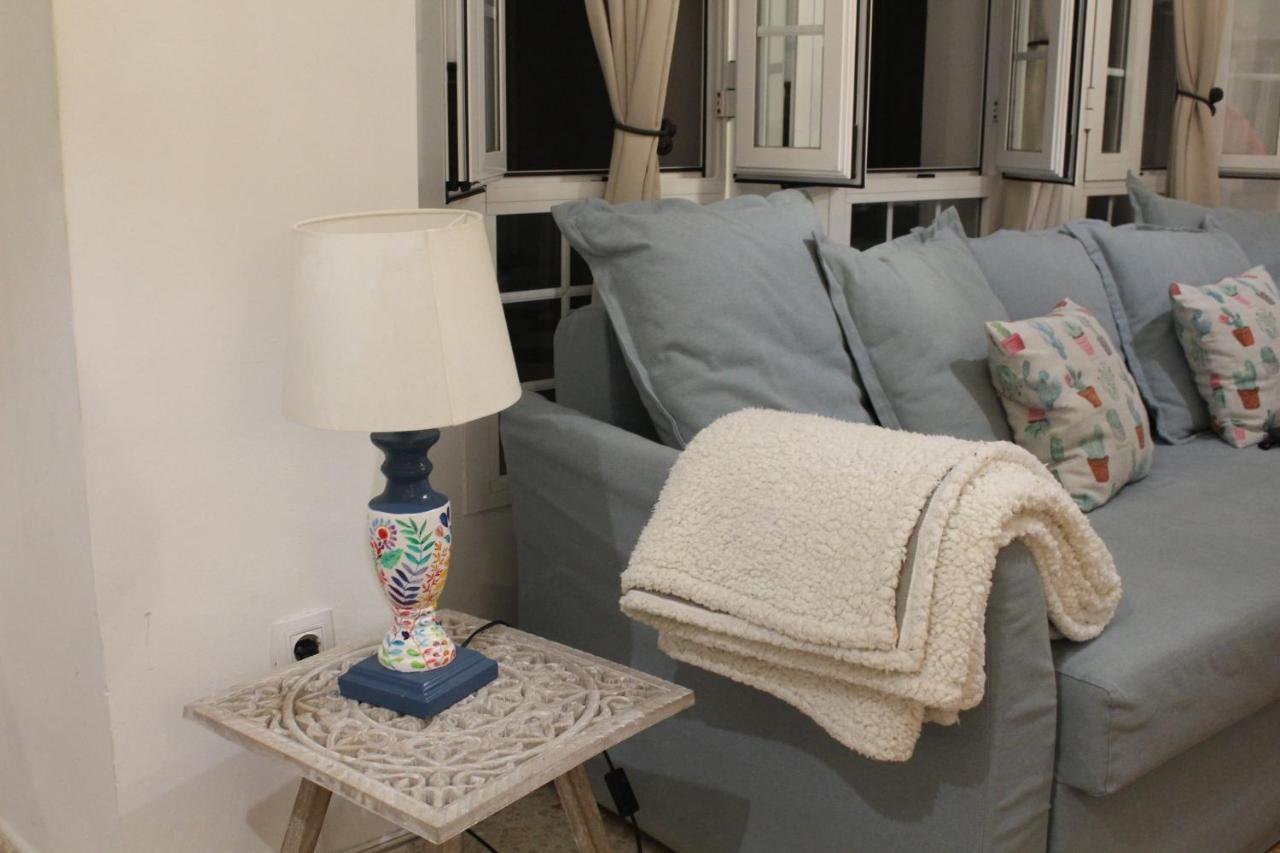 Apartamento Pastora Sevilla Екстер'єр фото